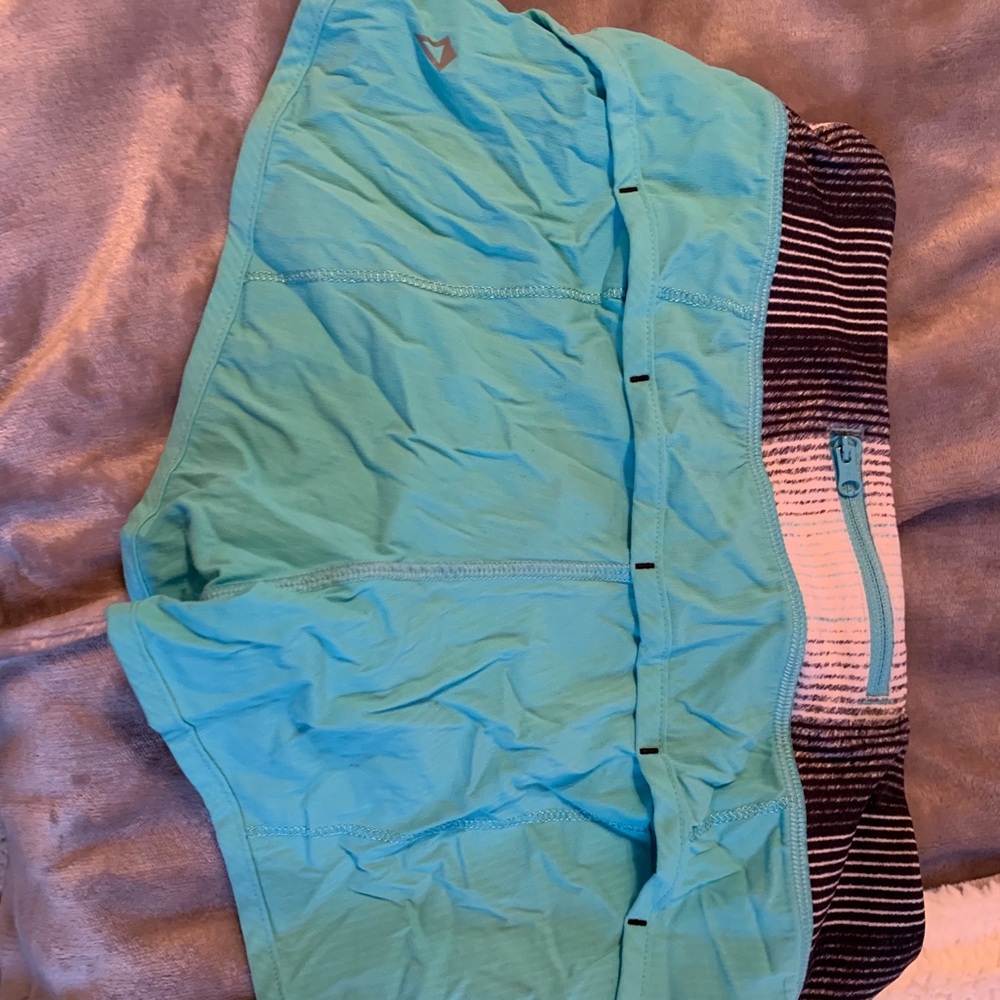 Ivivva shorts